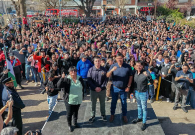 El Sindicato de Petroleros Privados entregó más de 200 millones de pesos en equipamiento a los Bomberos Voluntarios de Cinco Saltos